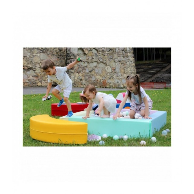 PISCINE A BALLE IGLU PASTEL